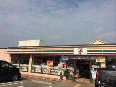 セブンイレブン 神戸平野町西戸田店