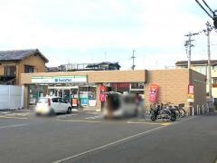 ファミリーマート　四条通梅津店