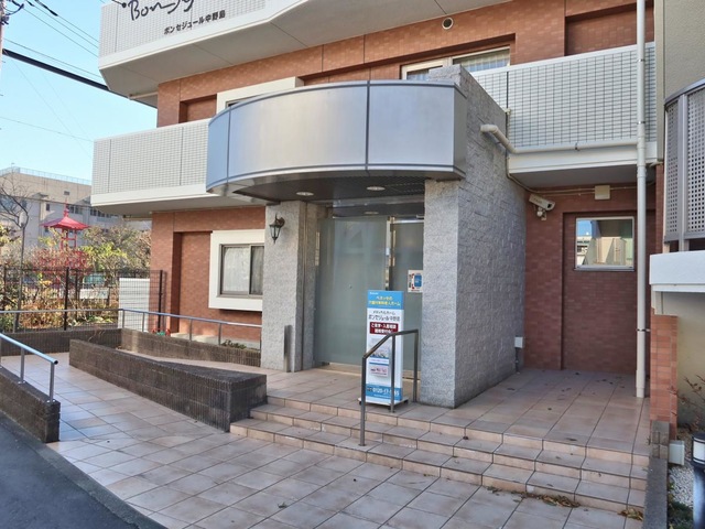 メディカルホームボンセジュール中野島 施設外観