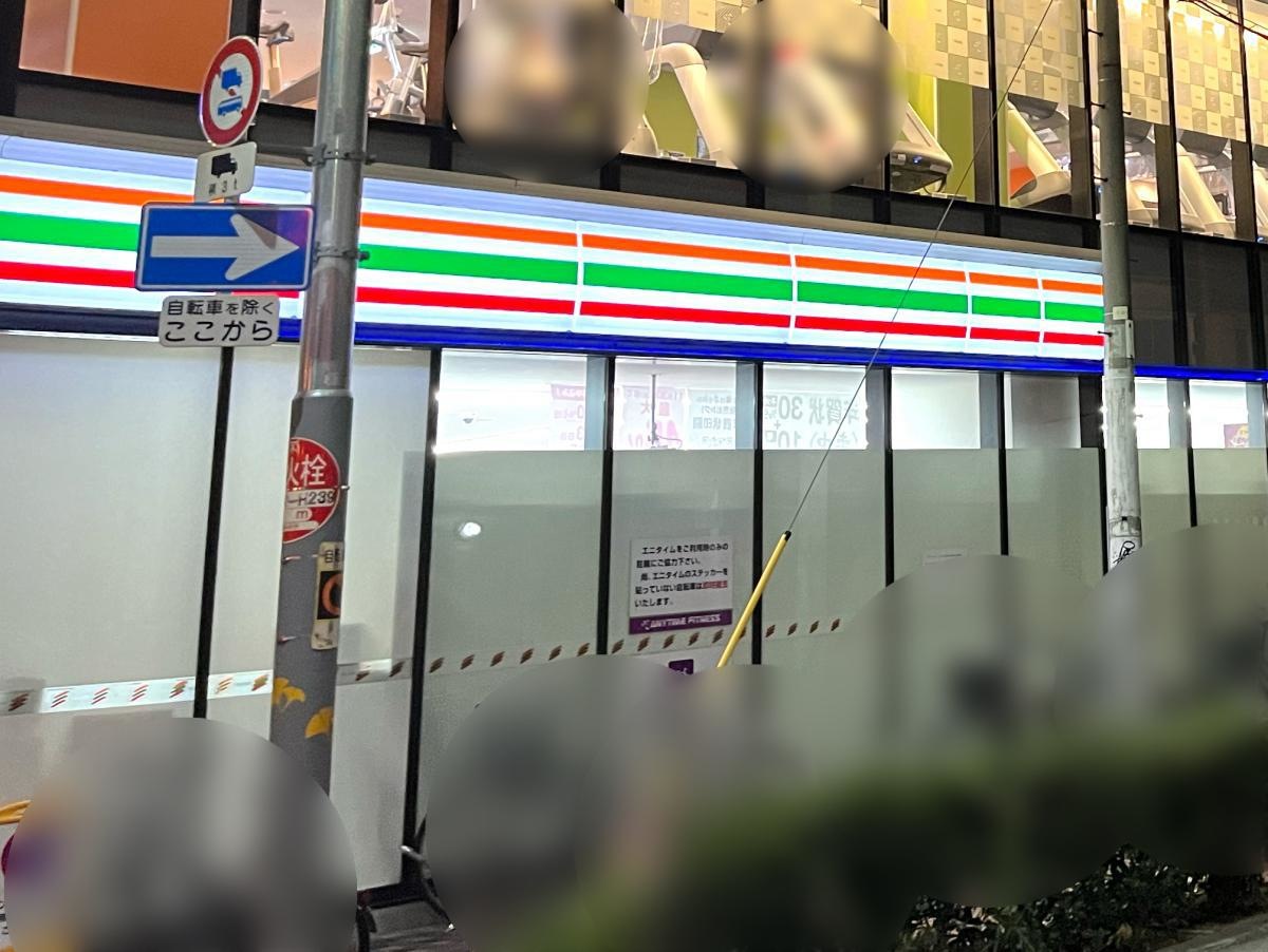 セブンイレブン　大阪弁天町駅前店