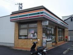 セブンイレブン　倉敷新田店