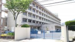五日市中央小学校