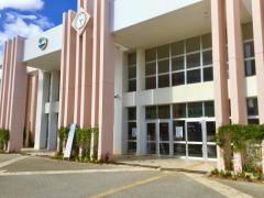 比屋根小学校