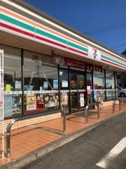 セブンイレブン　名古屋元植田2丁目店