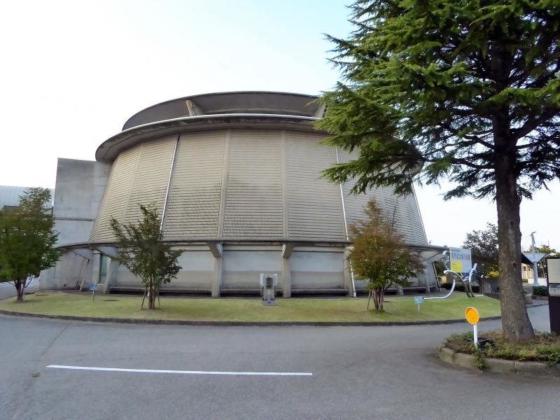 多角形の建物