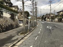 「もみじが丘中央」バス停留所