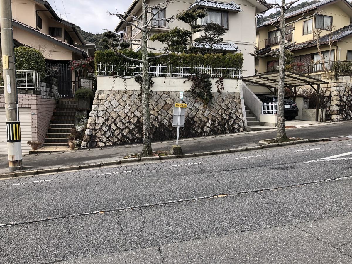 反対車線から