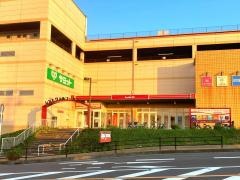 綾瀬タウンヒルズショッピングセンター