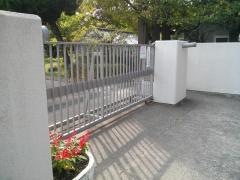花園小学校