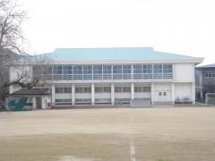 菱形小学校