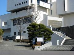 栃木県立図書館