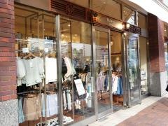 ハニーズ　ファクトリー横浜ワールドポーターズ店