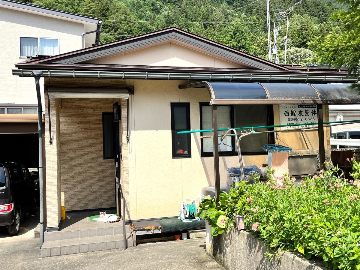 建物正面