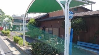 「玉津南公民館前」バス停留所