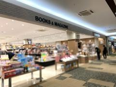 未来屋書店　久御山店