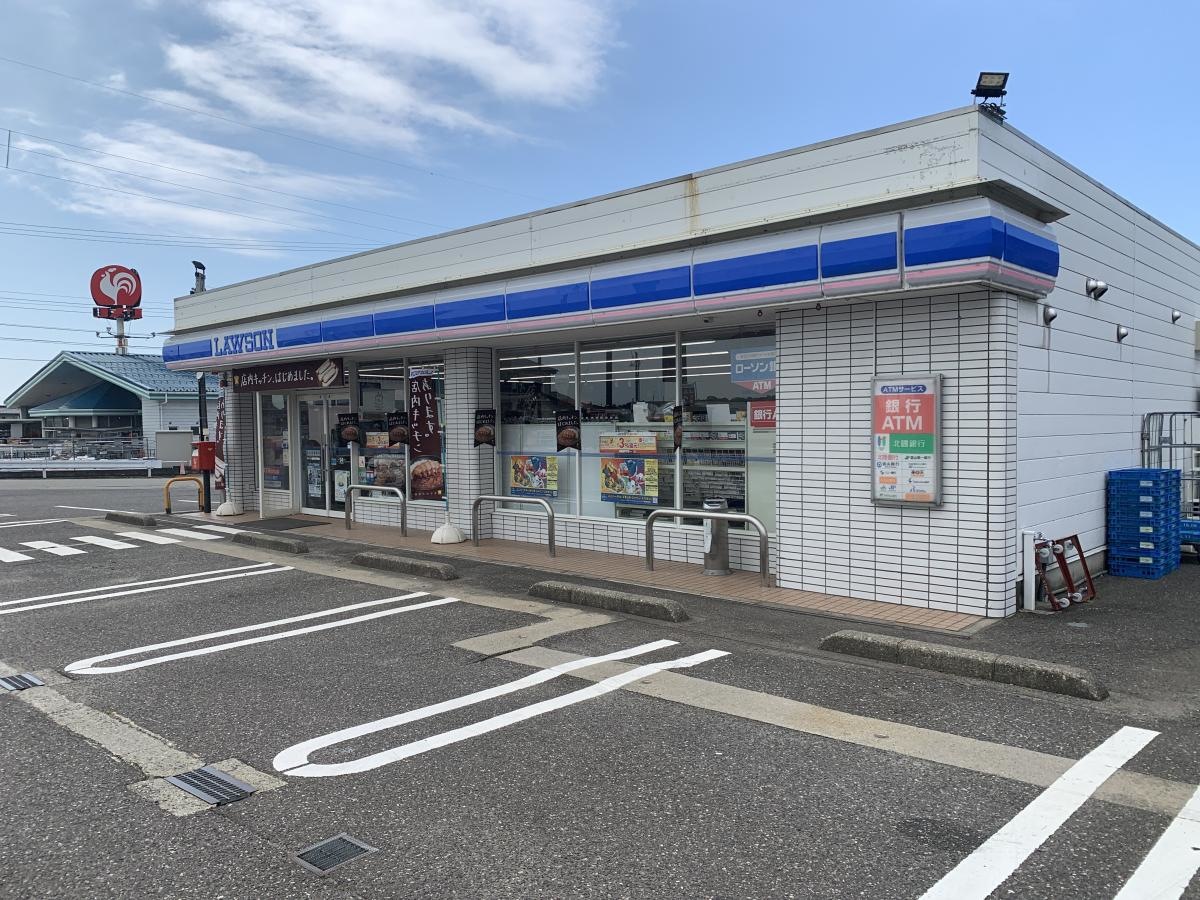 ローソン　朝日町平柳店