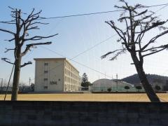 三木市立別所中学校