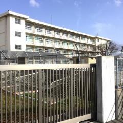 北九州市立湯川中学校
