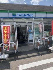 ファミリーマート　七尾城山インター店