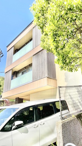 地域密着型介護老人福祉施設くつかけ七彩の家