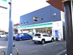 ファミリーマート　大槻三森街道店