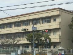 湊小学校