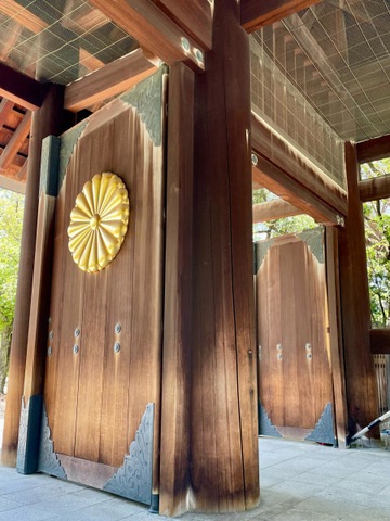 遺稿集[非売品] 靖國神社社務所編・刊 靖国神社に落書き、放尿男】「日本は弱腰」「山口組に期待」中国