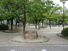 西一社中央公園