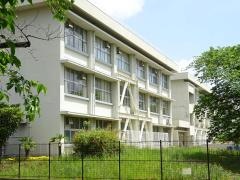 南丘小学校