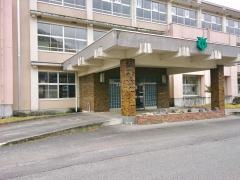 日南町立日南中学校