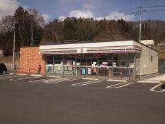 セブンイレブン　川俣鶴沢宮前店
