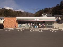 セブンイレブン　川俣鶴沢宮前店