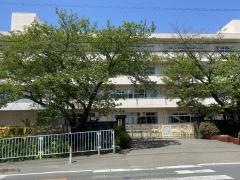 富士見市立東中学校