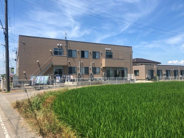 いこいの広場ひなた 施設外観