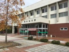 上田自然運動公園総合体育館