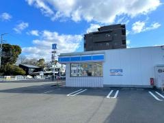 ローソン　椿神社前店