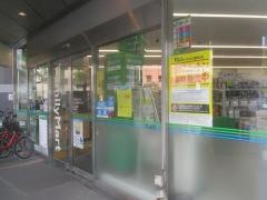 ファミリーマート　山一仙台中央ビル店