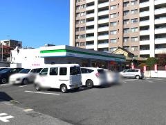 ファミリーマート　宇都宮中央三丁目店