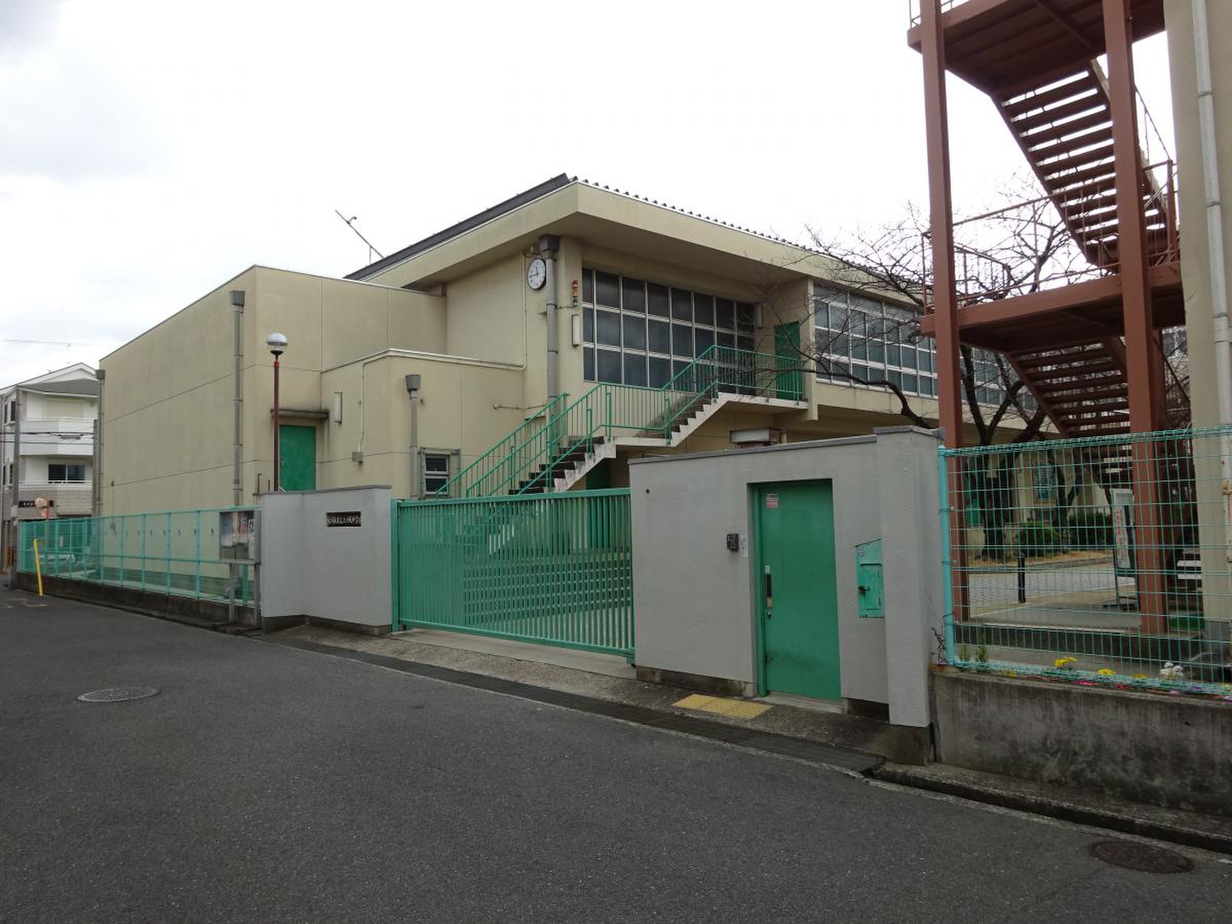 東大阪市立上小阪中学校／ホームメイト