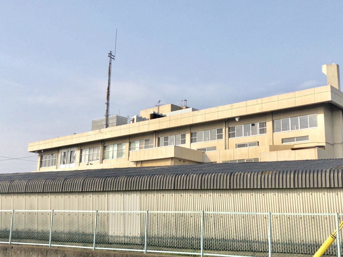 荒尾警察署の施設外観です。