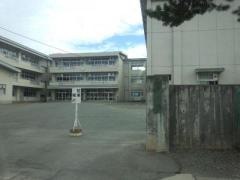 青山小学校