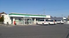 ファミリーマート　川越鴨田店