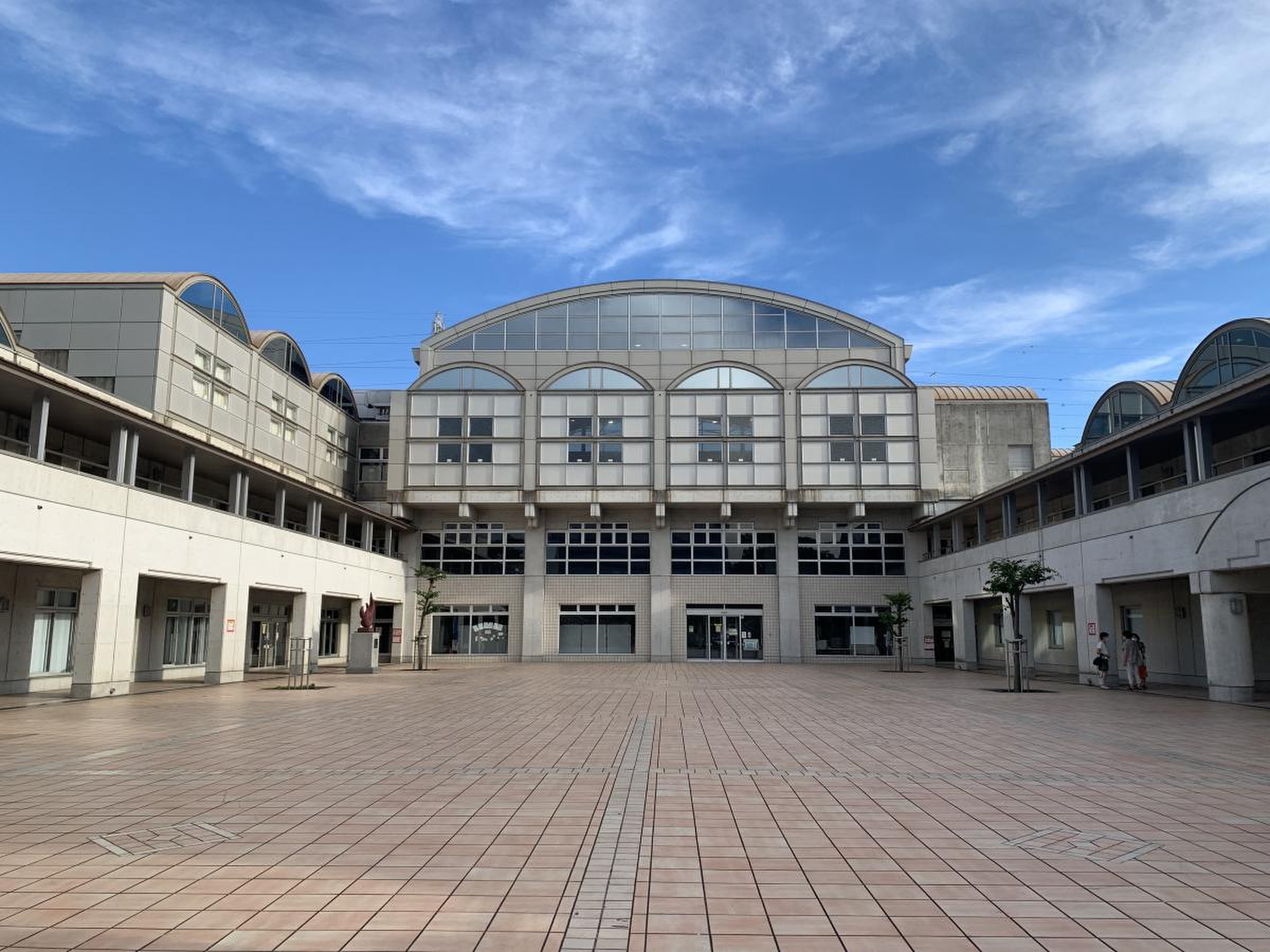 川東 タウン センター マロニエ