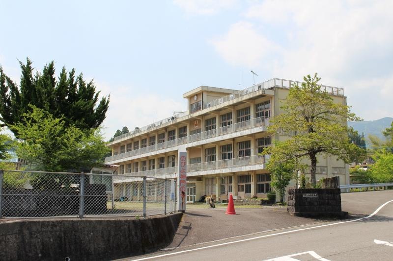 神門小学校