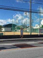 「宮里中学校前」バス停留所