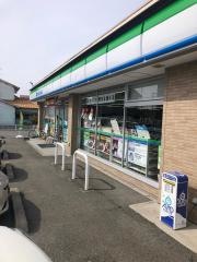 ファミリーマート　松山西石井店