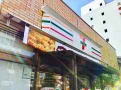 セブンイレブン　京都烏丸六条店