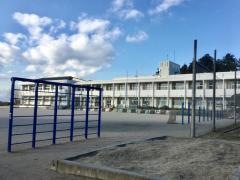 河辺小学校