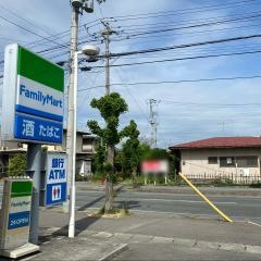 ファミリーマート　天童中里店