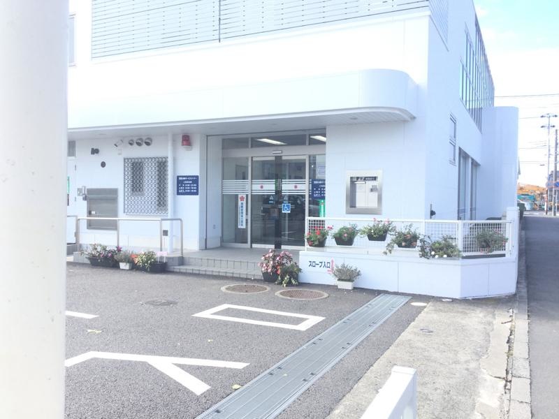 駐車場側の入り口です。